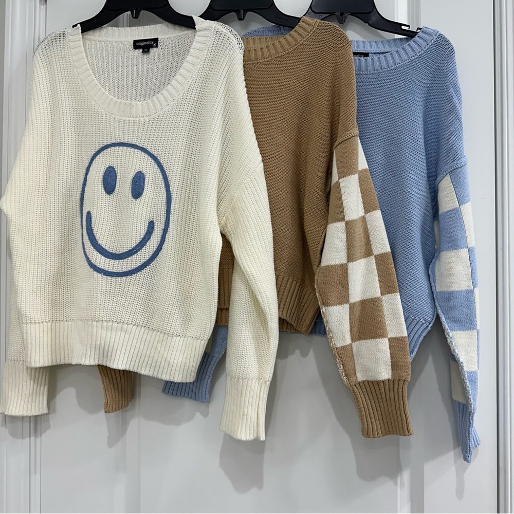 Girls size 14/16 XL sweater lot blue, white, brown, checkered, Originality brand
